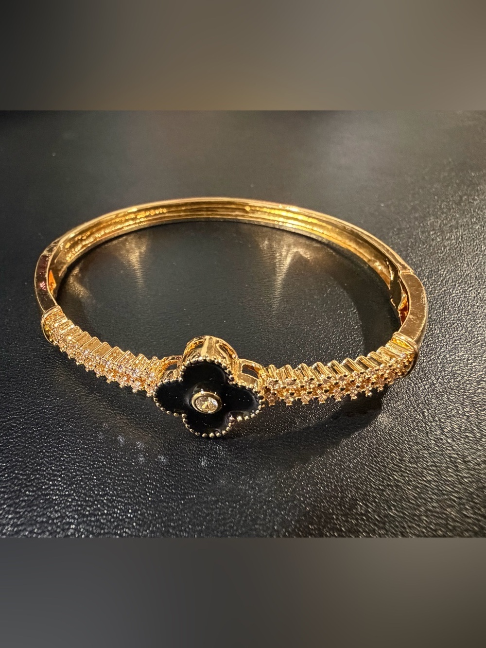 New Gold Tone Women's Bracelet with Black Clover Accent